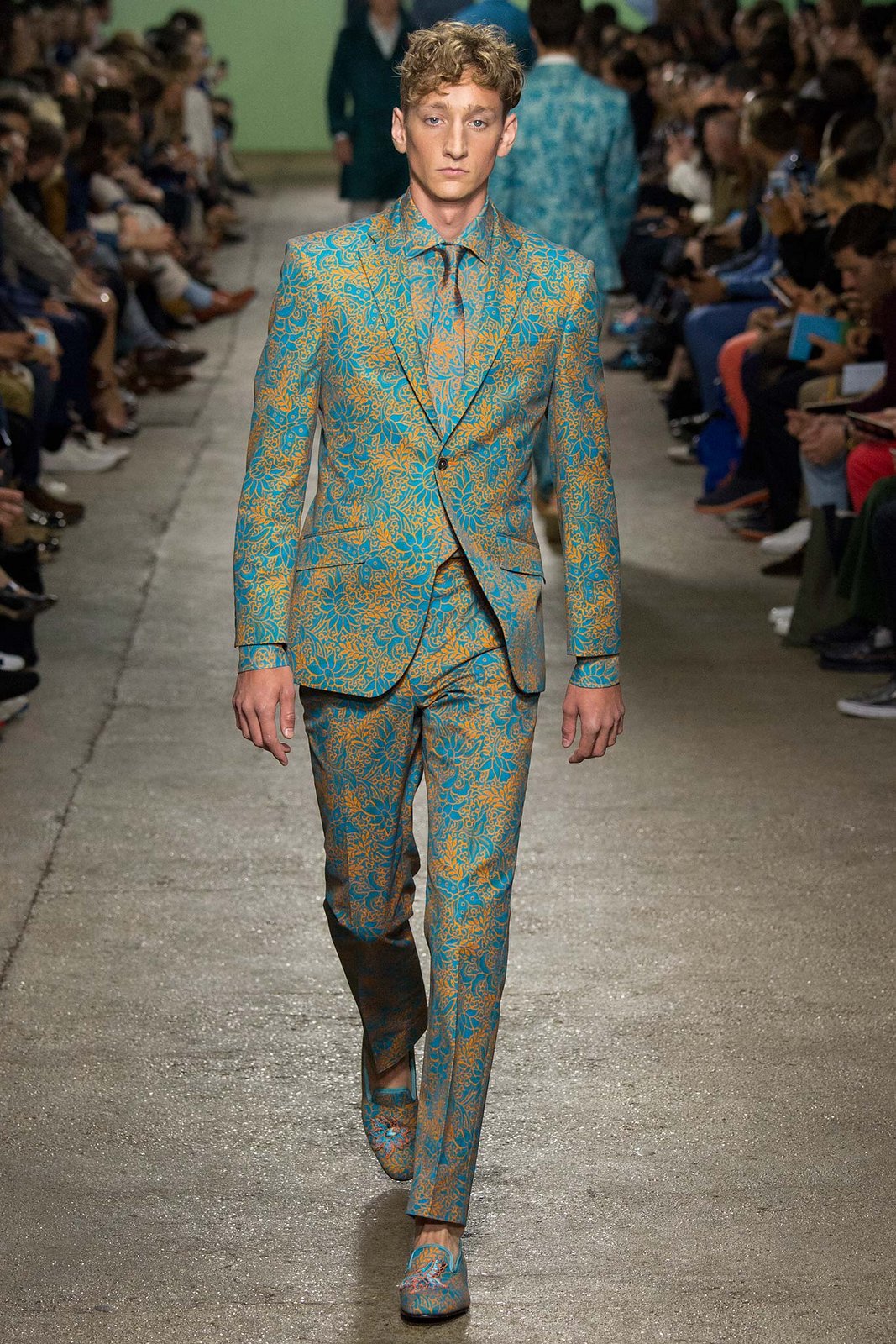 Spring 2016 suit trends for men